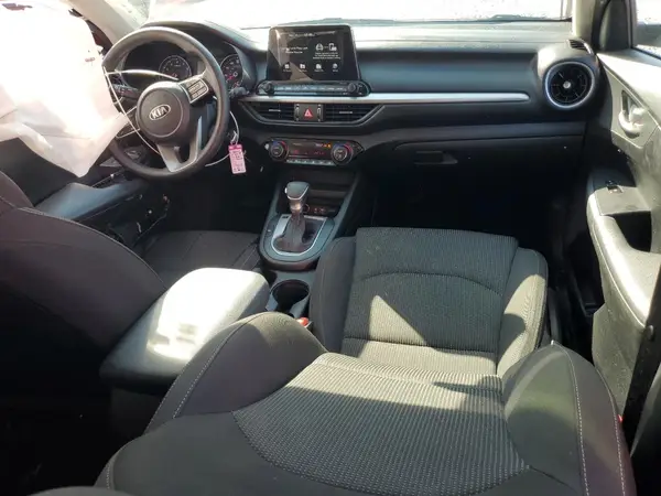 3KPF24AD7KE057013 2019 KIA FORTE - Image 8