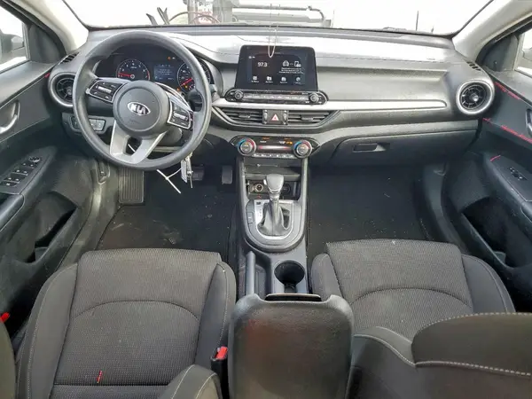 3KPF24AD7KE058744 2019 KIA FORTE - Image 8