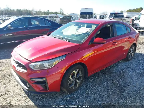 3KPF24AD7KE058999 2019 KIA FORTE - Image 2