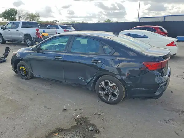 3KPF24AD7KE059988 2019 KIA FORTE - Image 2