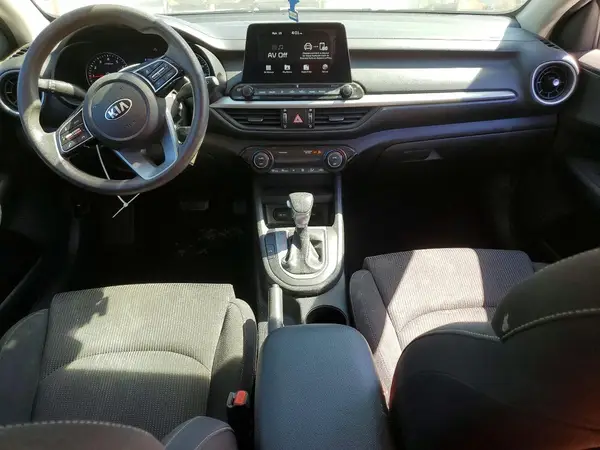 3KPF24AD7KE060932 2019 KIA FORTE - Image 8