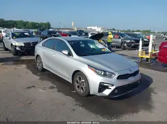 3KPF24AD7KE061319 2019 KIA FORTE
