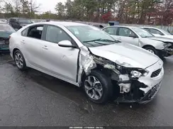 3KPF24AD7KE062714 2019 KIA FORTE