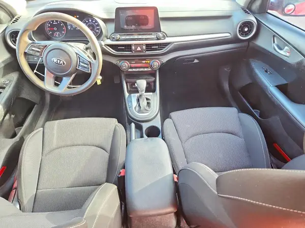 3KPF24AD7KE062941 2019 KIA FORTE - Image 8