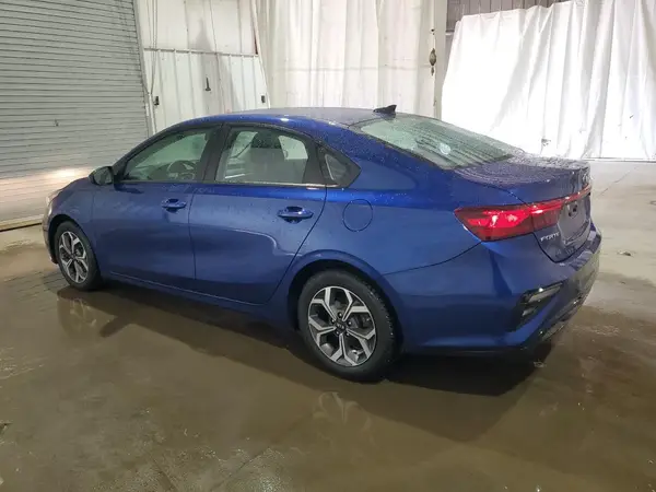 3KPF24AD7KE063622 2019 KIA FORTE - Image 2