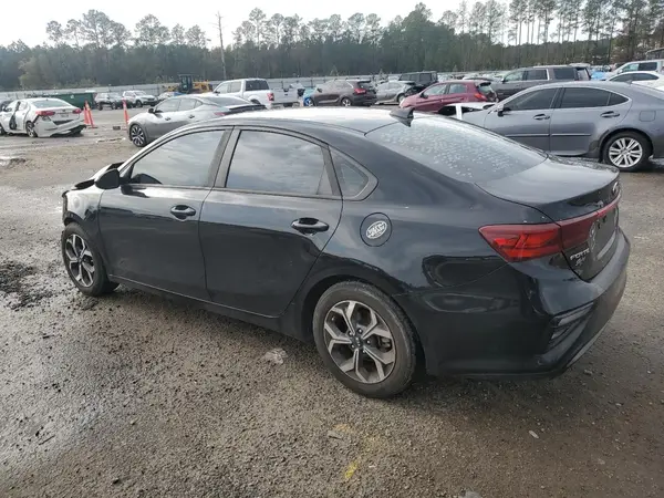 3KPF24AD7KE066231 2019 KIA FORTE - Image 2