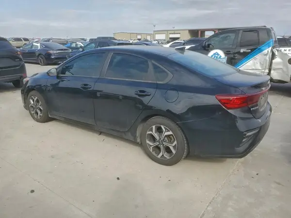 3KPF24AD7KE067380 2019 KIA FORTE - Image 2