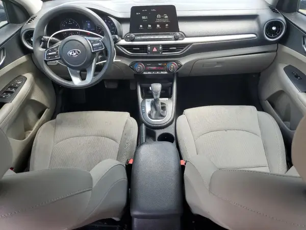3KPF24AD7KE069680 2019 KIA FORTE - Image 8
