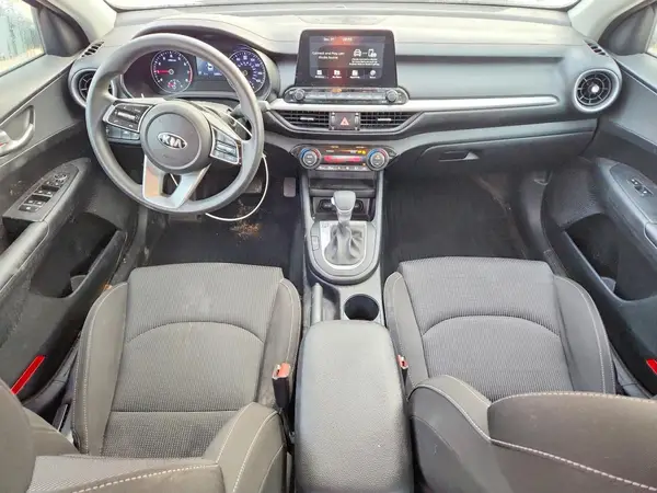 3KPF24AD7KE070229 2019 KIA FORTE - Image 8