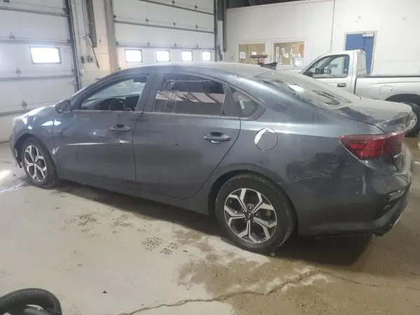 3KPF24AD7KE072286 2019 KIA FORTE - Image 2