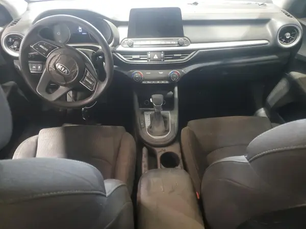 3KPF24AD7KE072286 2019 KIA FORTE - Image 8