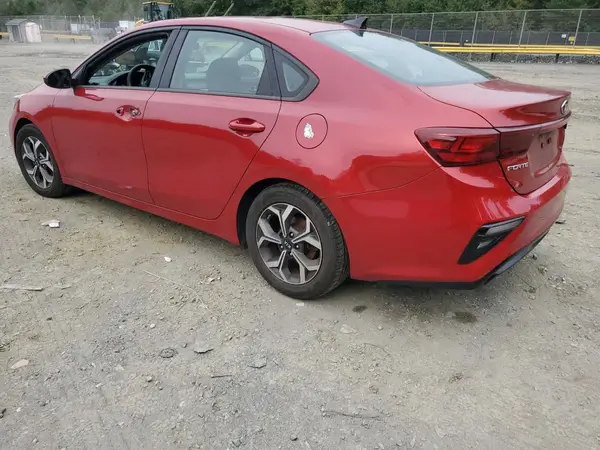 3KPF24AD7KE074166 2019 KIA FORTE - Image 2