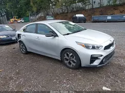 3KPF24AD7KE074247 2019 KIA FORTE