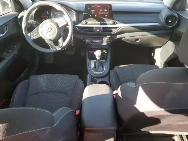 3KPF24AD7KE074488 2019 KIA FORTE - Image 8