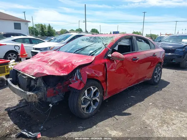 3KPF24AD7KE077150 2019 KIA FORTE - Image 2