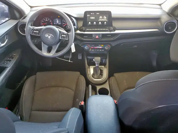 3KPF24AD7KE077536 2019 KIA FORTE - Image 8