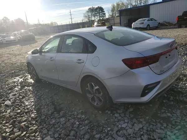 3KPF24AD7KE079707 2019 KIA FORTE - Image 2
