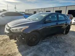 3KPF24AD7KE082798 2019 KIA FORTE