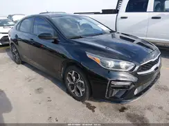 3KPF24AD7KE084132 2019 KIA FORTE