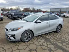 3KPF24AD7KE084227 2019 KIA FORTE