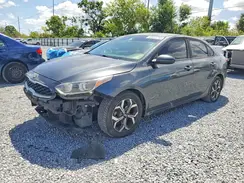 3KPF24AD7KE085605 2019 KIA FORTE