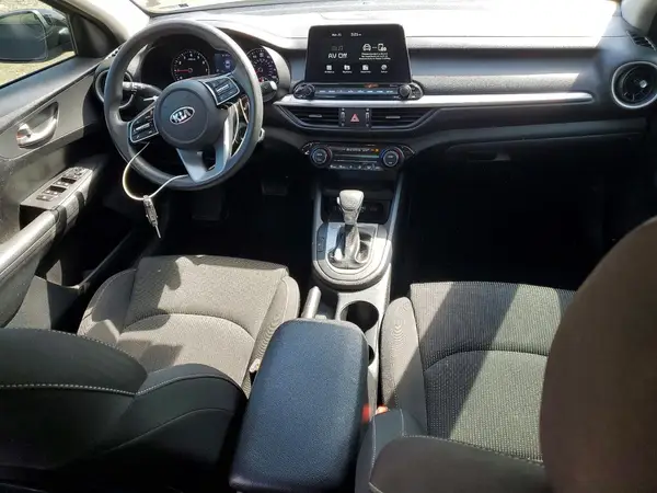 3KPF24AD7KE089783 2019 KIA FORTE - Image 8