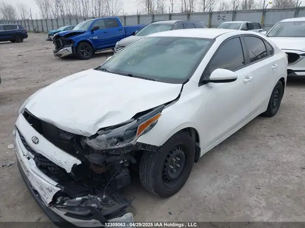 3KPF24AD7KE093431 2019 KIA FORTE - Image 2