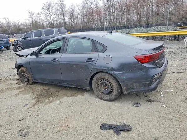 3KPF24AD7KE095440 2019 KIA FORTE - Image 2