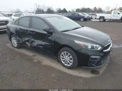 3KPF24AD7KE097804 2019 KIA FORTE