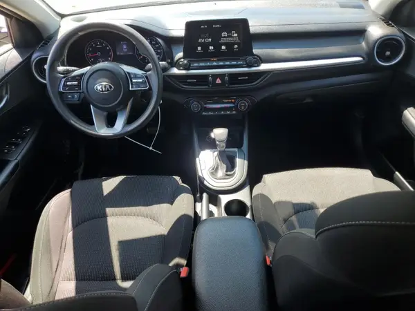 3KPF24AD7KE098466 2019 KIA FORTE - Image 8
