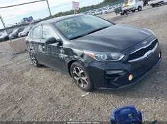3KPF24AD7KE099469 2019 KIA FORTE