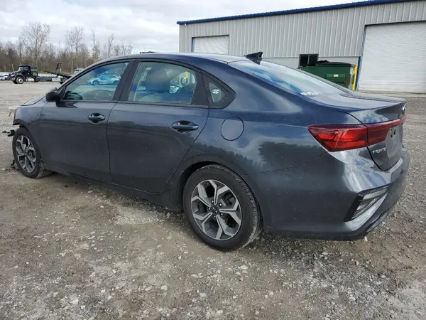 3KPF24AD7KE103200 2019 KIA FORTE - Image 2