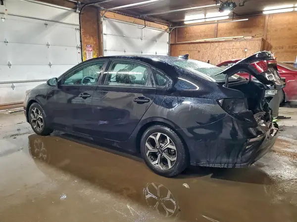 3KPF24AD7KE105710 2019 KIA FORTE - Image 2