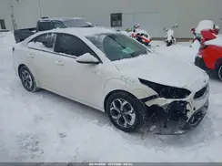 3KPF24AD7KE106615 2019 KIA FORTE
