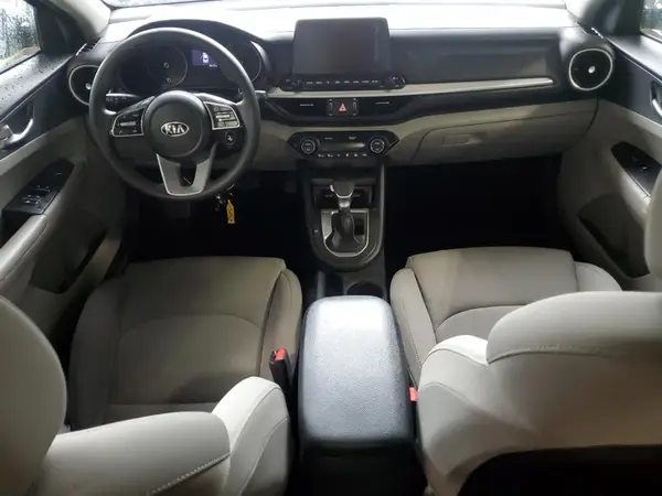 3KPF24AD7KE107442 2019 KIA FORTE - Image 8