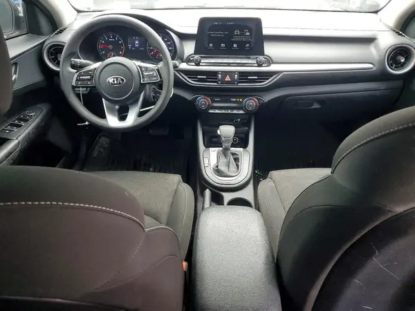 3KPF24AD7KE108283 2019 KIA FORTE - Image 8