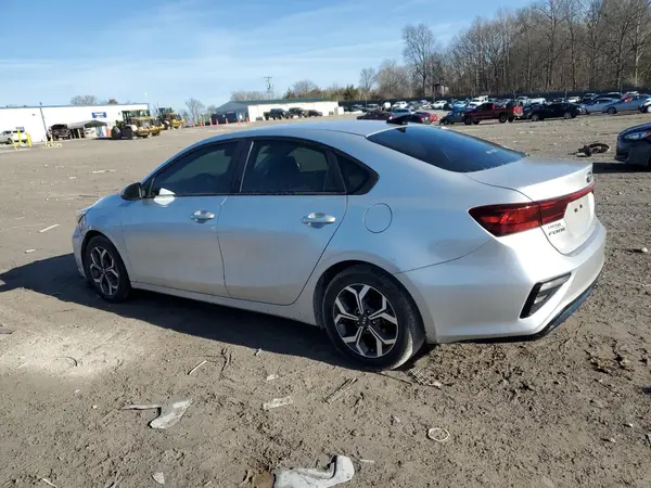 3KPF24AD7KE108980 2019 KIA FORTE - Image 2