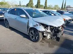 3KPF24AD7KE109692 2019 KIA FORTE
