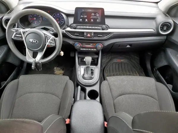 3KPF24AD7KE112611 2019 KIA FORTE - Image 8