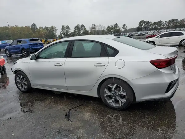 3KPF24AD7KE114049 2019 KIA FORTE - Image 2