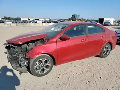 3KPF24AD7KE115363 2019 KIA FORTE