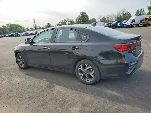 3KPF24AD7KE116304 2019 KIA FORTE - Image 2