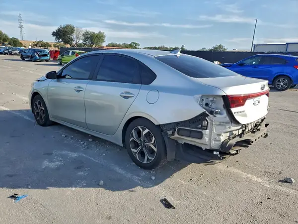 3KPF24AD7KE117064 2019 KIA FORTE - Image 2