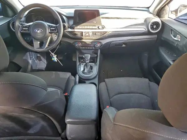 3KPF24AD7KE117064 2019 KIA FORTE - Image 8