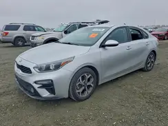 3KPF24AD7KE117808 2019 KIA FORTE