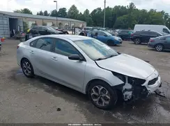 3KPF24AD7KE118859 2019 KIA FORTE