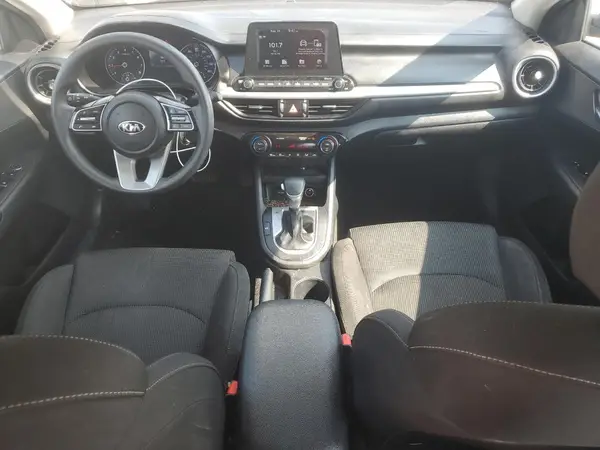 3KPF24AD7KE122300 2019 KIA FORTE - Image 8