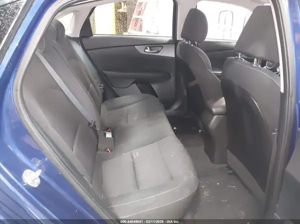 3KPF24AD7KE124788 2019 KIA FORTE - Image 8