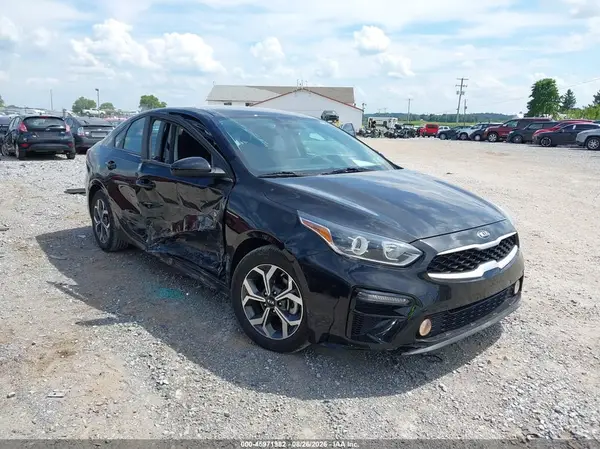 3KPF24AD7KE125231 2019 KIA FORTE - Image 1