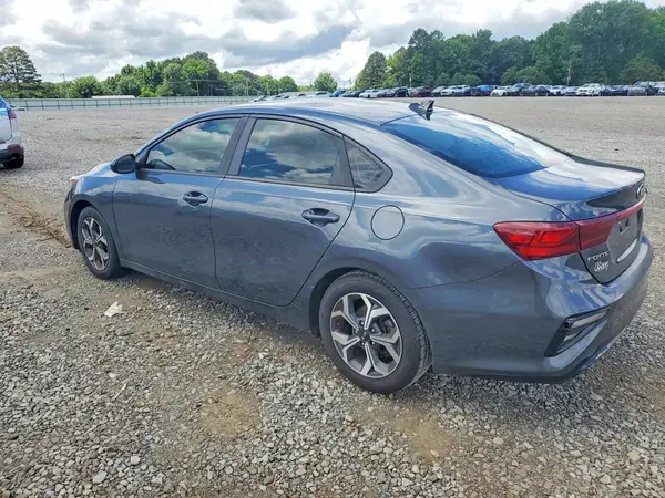 3KPF24AD7KE125715 2019 KIA FORTE - Image 2